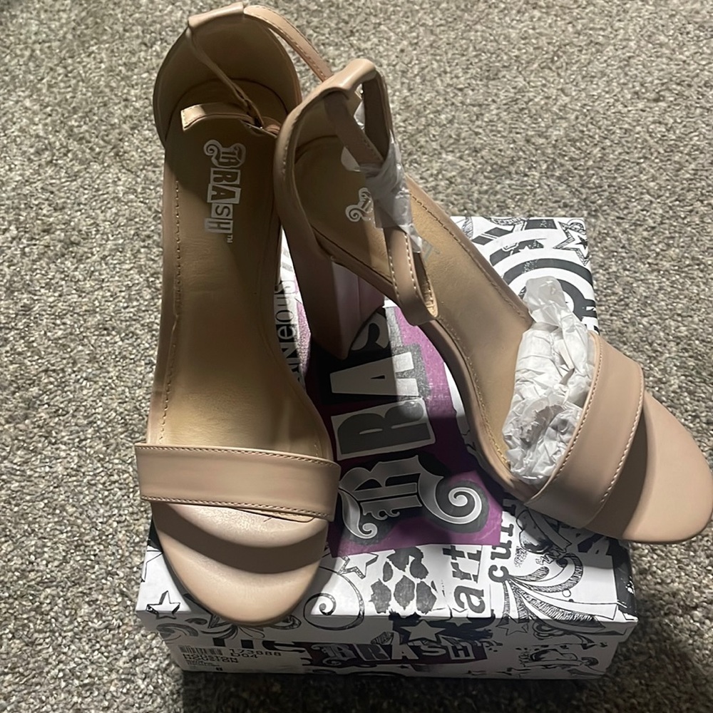 NIB nude heels